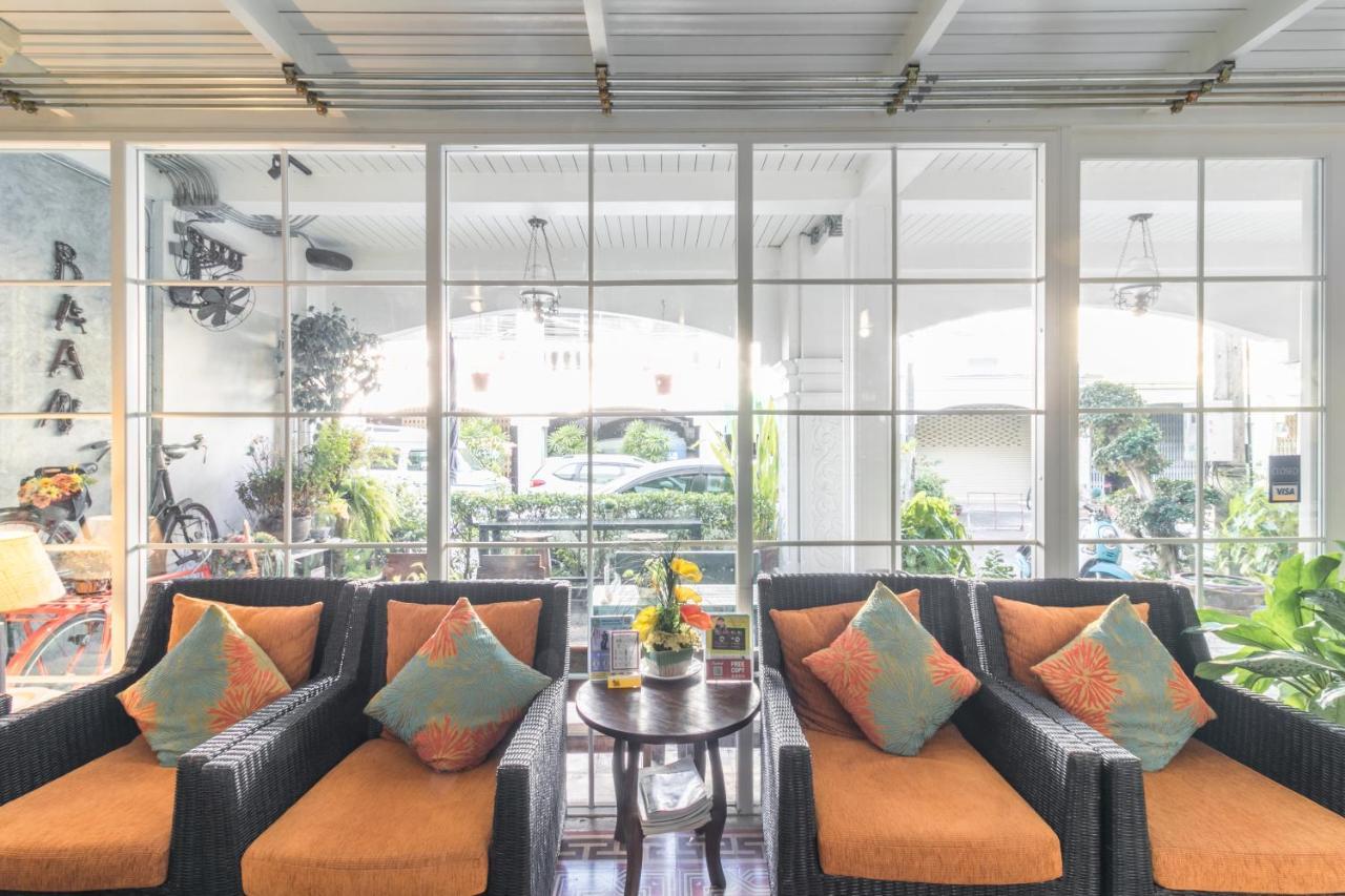 Hotel Baan Phuanda Phuket Exterior foto